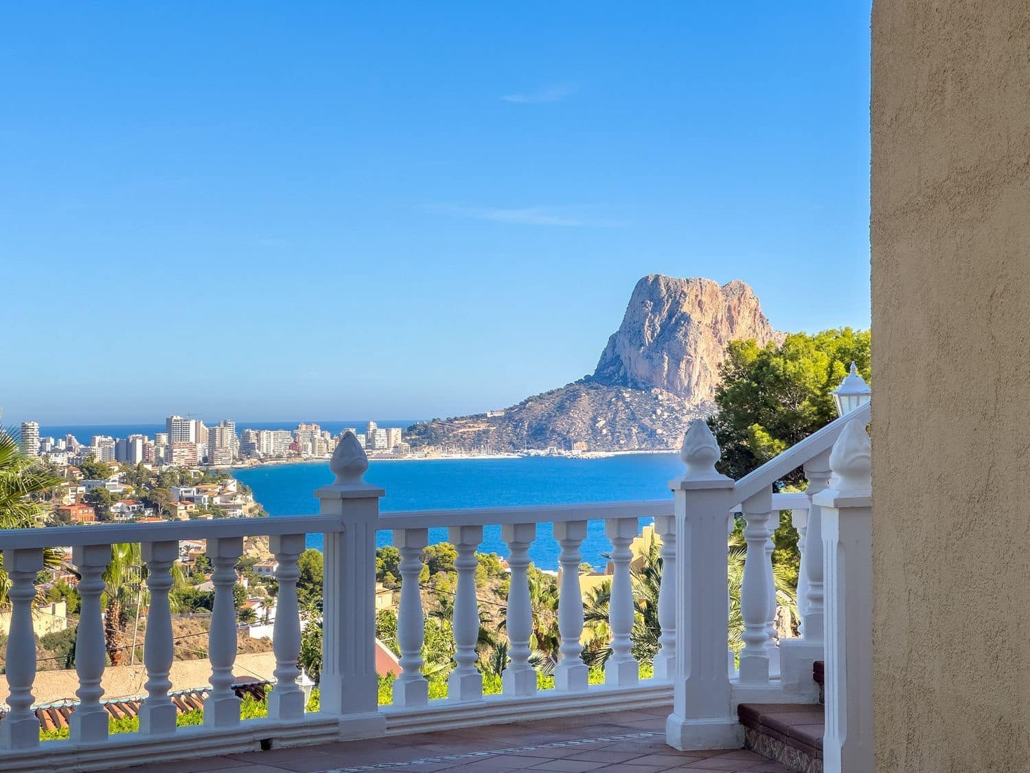 7 sovrum Villa till salu i Calpe / Calp med pool - 1 150 000 € (Ref: 8473996)