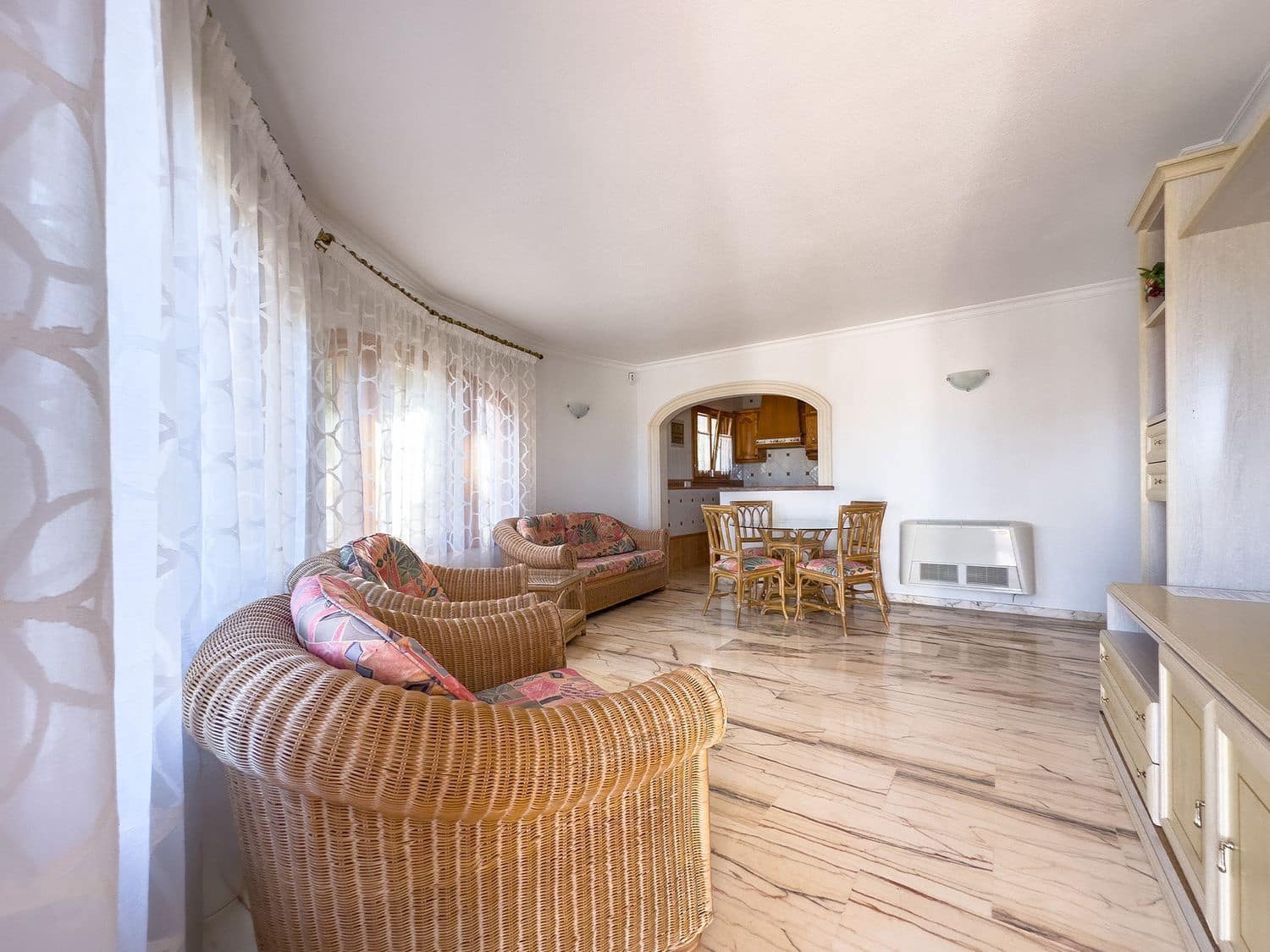 7 sovrum Villa till salu i Calpe / Calp med pool - 1 150 000 € (Ref: 8473996)