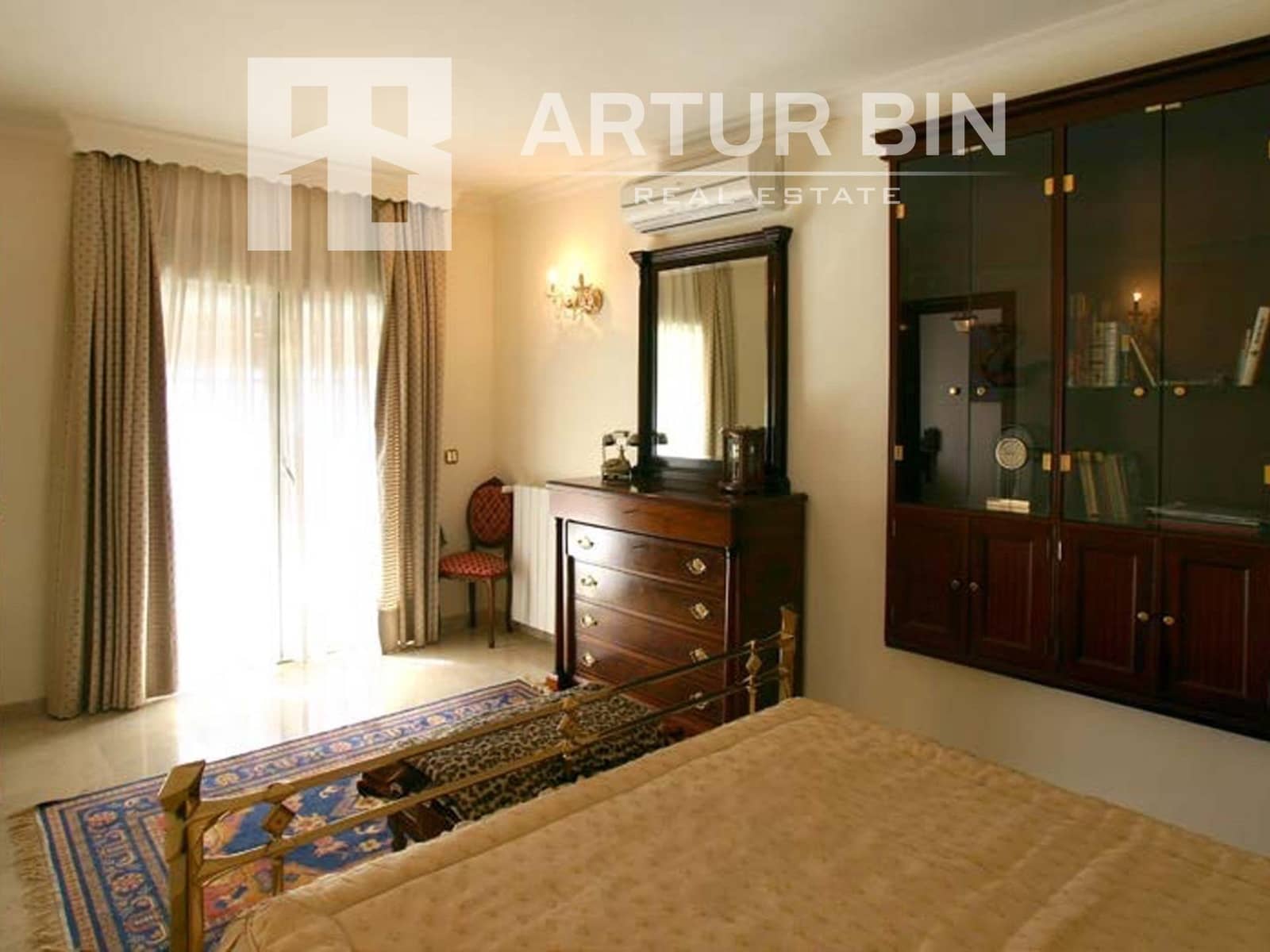 10 soverom Villa til salgs i Malaga by med garasje - € 3 150 000 (Ref: 8668490)