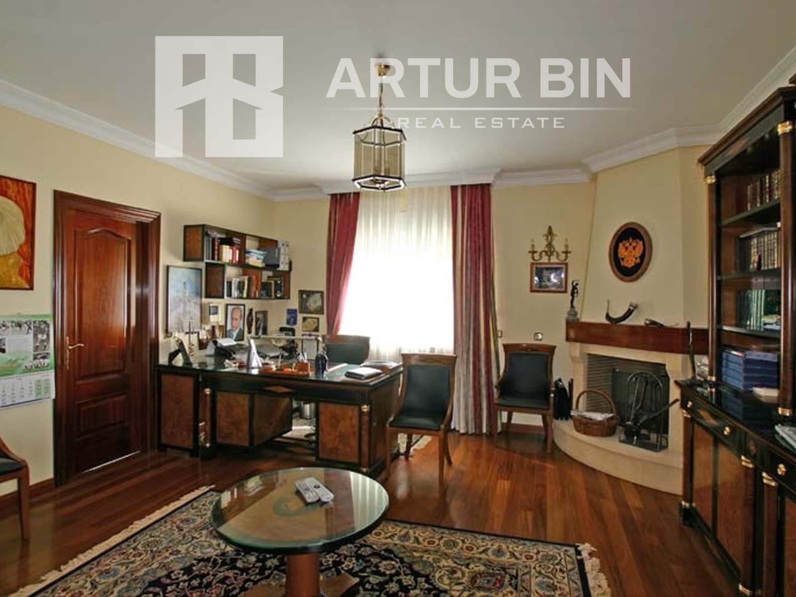 10 soverom Villa til salgs i Malaga by med garasje - € 3 150 000 (Ref: 8668490)