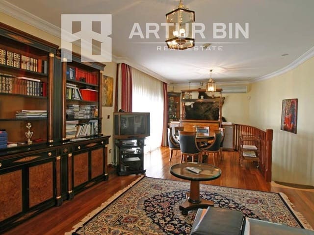 10 soveværelse Villa til salg i Este, Málaga by med garage - € 3.150.000 (Ref: 8668490)