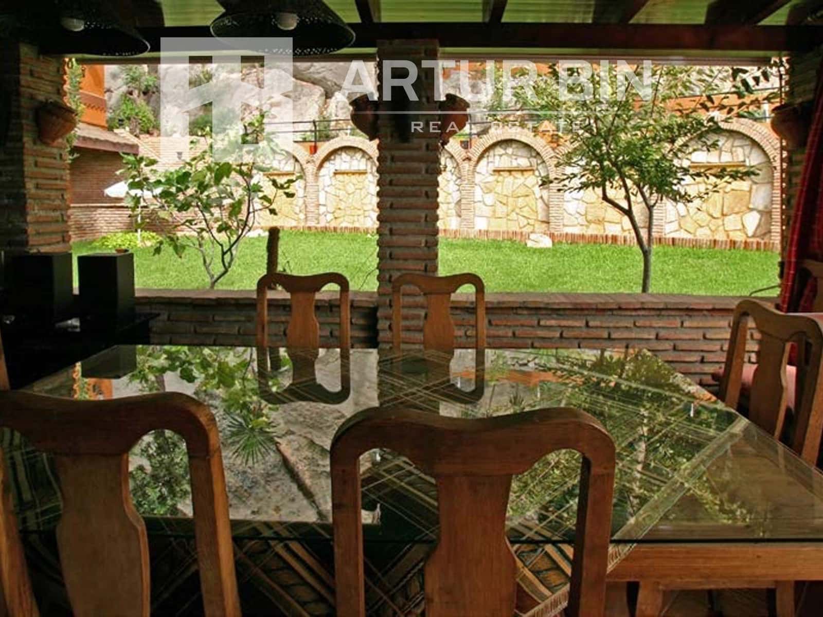 10 soverom Villa til salgs i Malaga by med garasje - € 3 150 000 (Ref: 8668490)