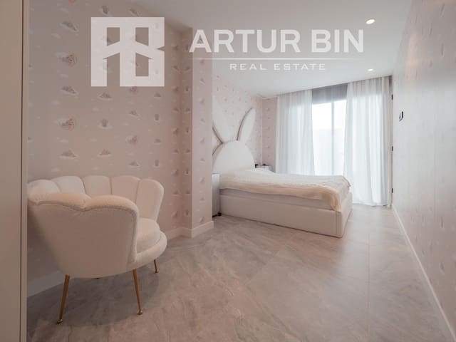 4 Zimmer Villa zu verkaufen in Finestrat mit Pool - 1.750.000 € (Ref: 8683443)