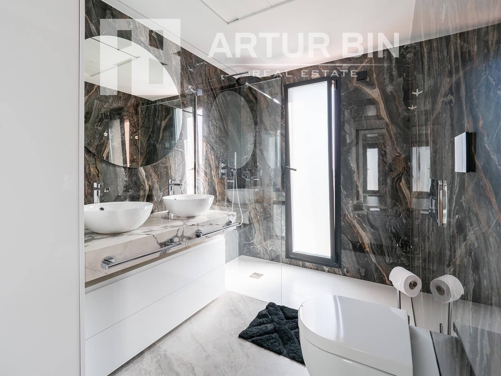 4 bedroom Villa for sale in Finestrat with pool - € 1,750,000 (Ref: 8683443)