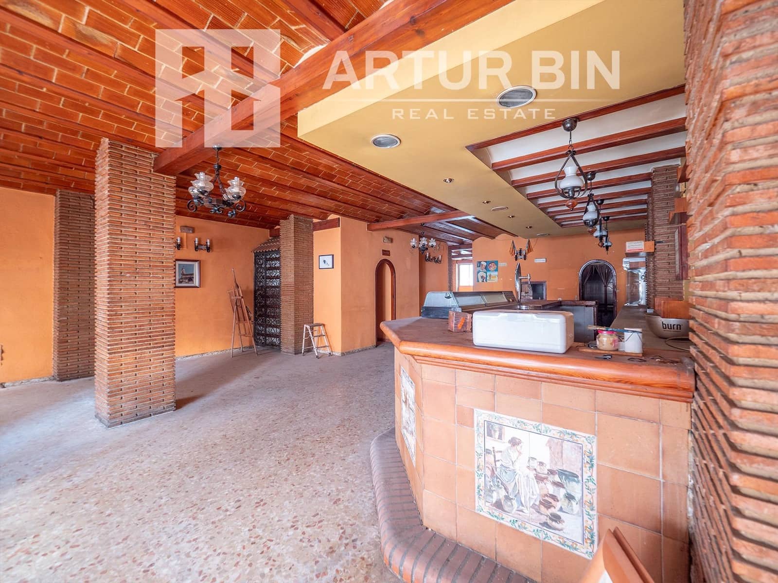 Local Commercial à vendre à Valence ville - 135 000 € (Ref: 8709886)