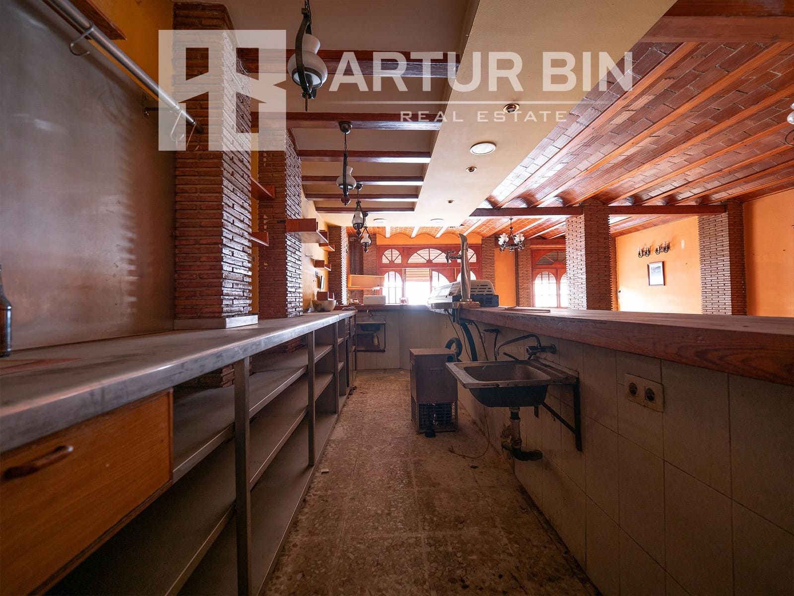 Local Commercial à vendre à Valence ville - 135 000 € (Ref: 8709886)