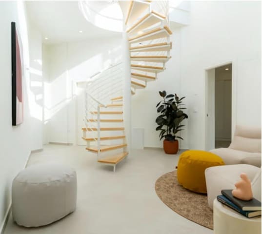 4 Zimmer Villa zu verkaufen in Altea mit Pool - 1.095.000 € (Ref: 8802257)