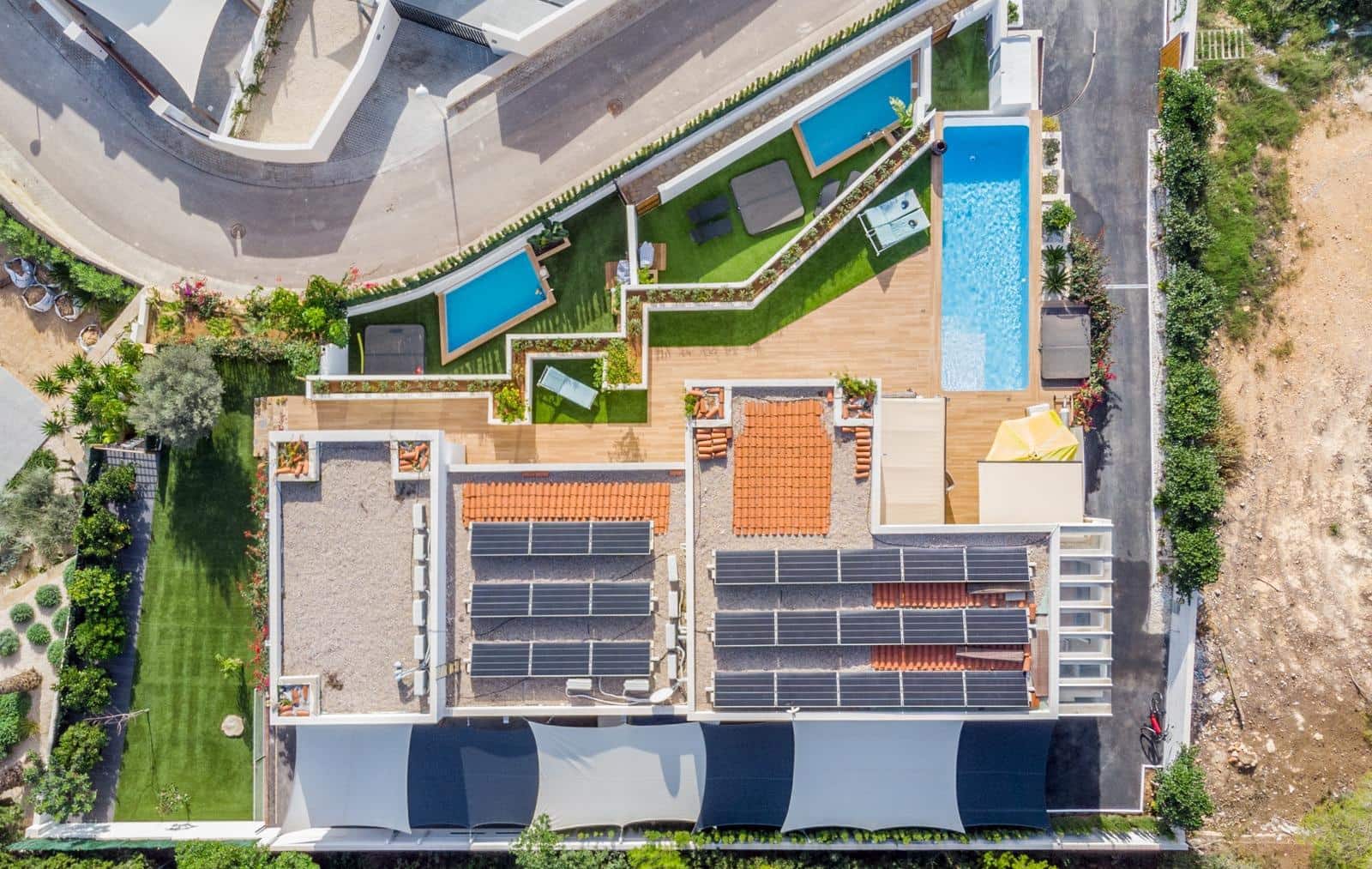 9 bedroom Villa for sale in Moraira with pool - € 2,595,000 (Ref: 8827537)