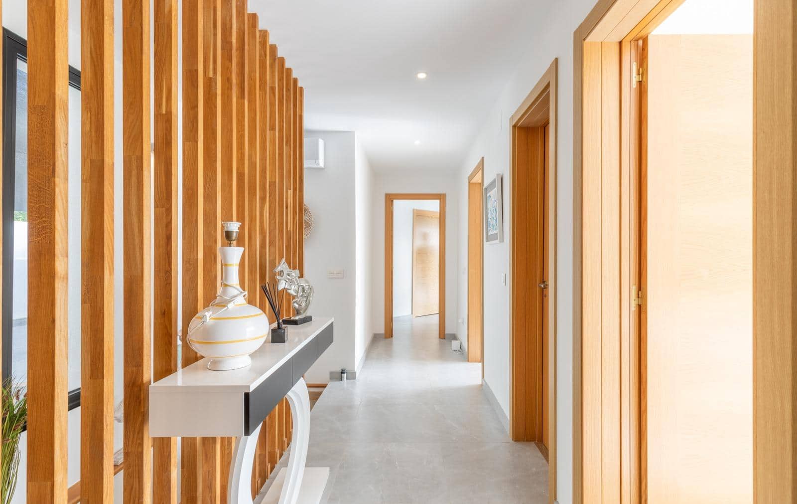 9 bedroom Villa for sale in Moraira with pool - € 2,595,000 (Ref: 8827537)