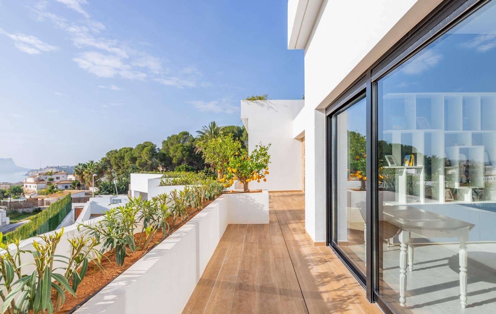 9 bedroom Villa for sale in Moraira with pool - € 2,595,000 (Ref: 8827537)