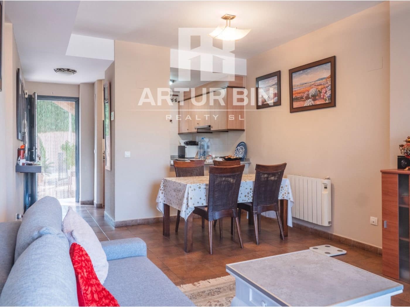 2 soveværelse Lejlighed til salg i Chiva med swimmingpool garage - € 265.000 (Ref: 8932257)