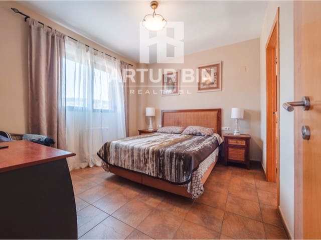 2 chambre Appartement à vendre à Chiva avec piscine garage - 265 000 € (Ref: 8932257)