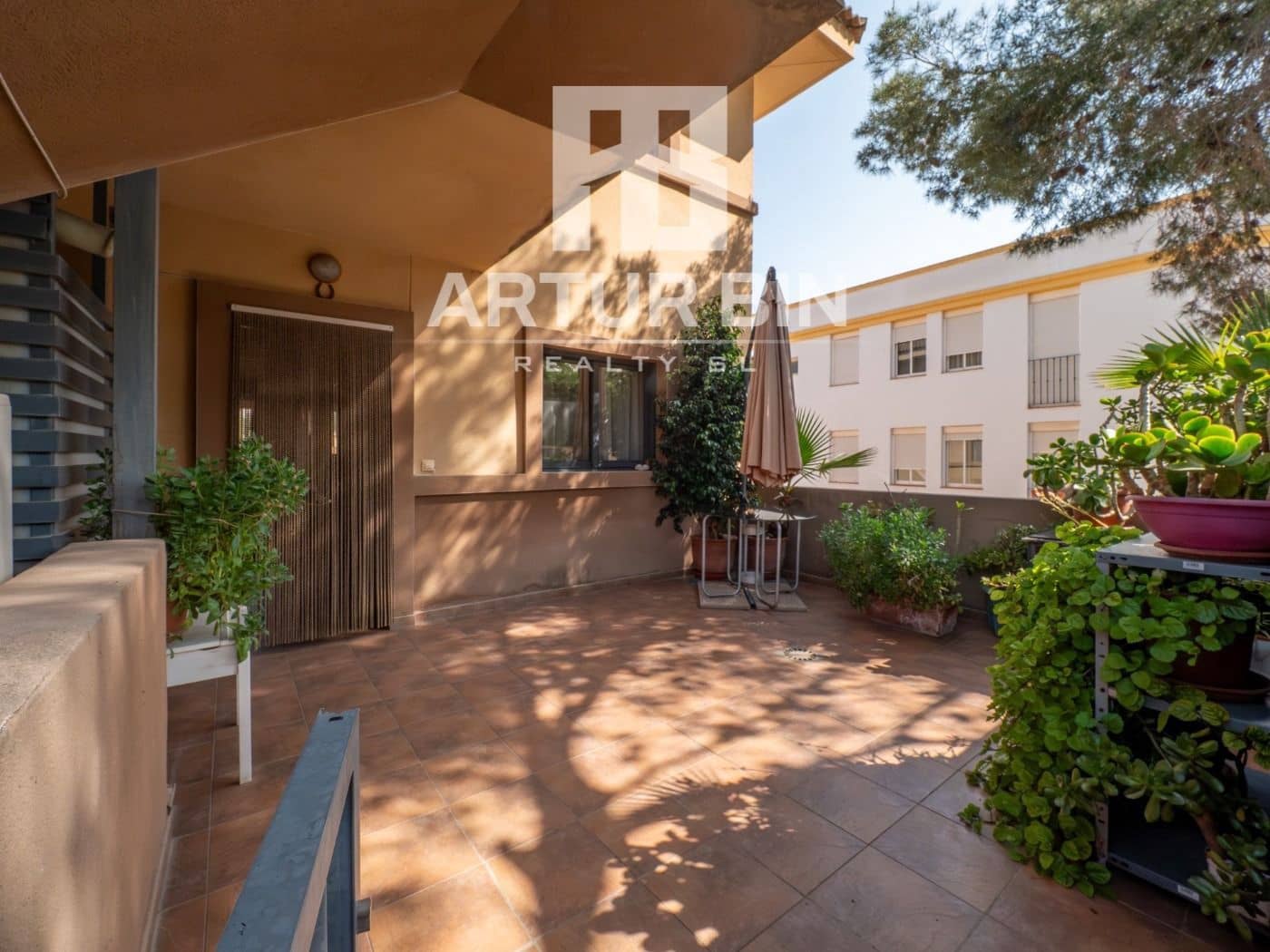 2 soveværelse Lejlighed til salg i Chiva med swimmingpool garage - € 265.000 (Ref: 8932257)