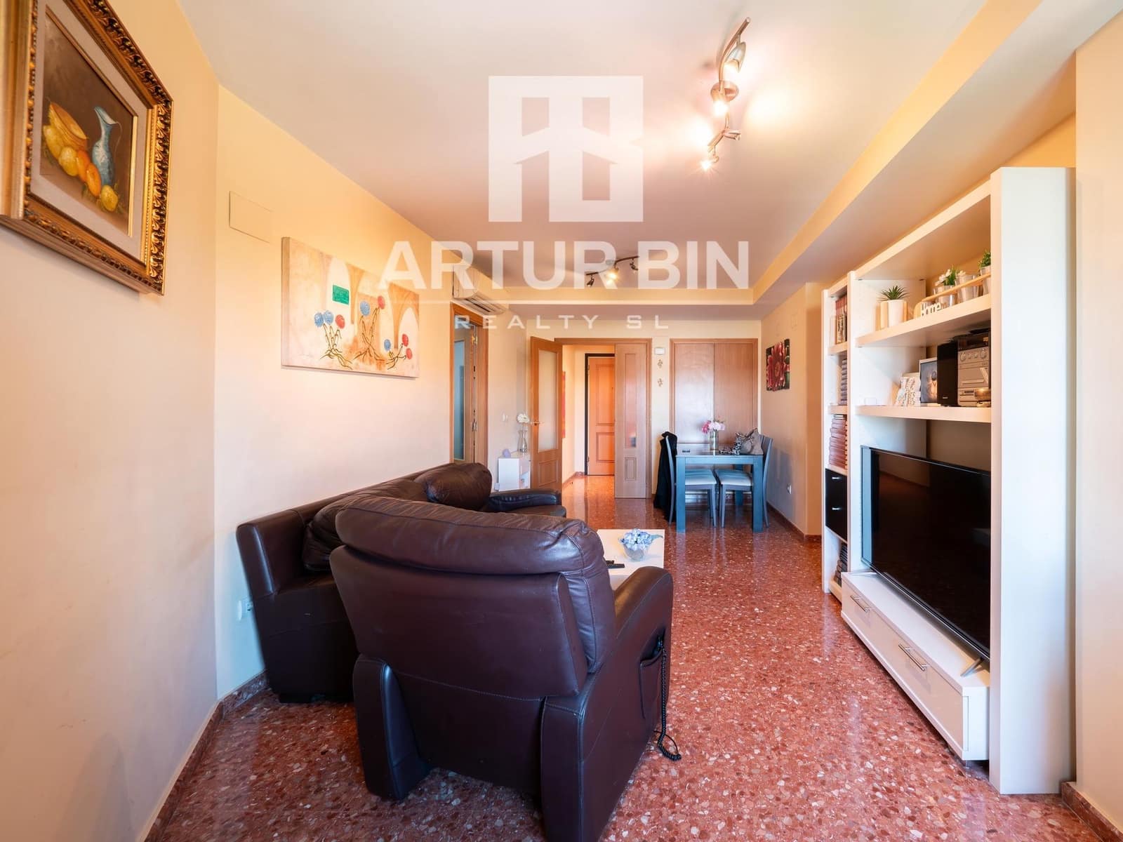 2 bedroom Apartment for sale in Valencia city with pool - € 245,000 (Ref: 8939434)