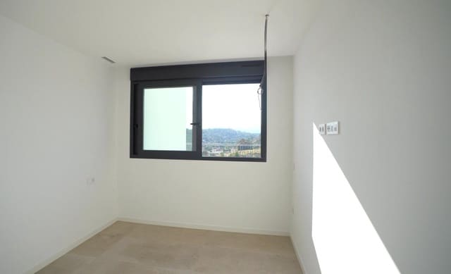 4 bedroom Apartment for sale in Finestrat with pool - € 580,000 (Ref: 8970386)