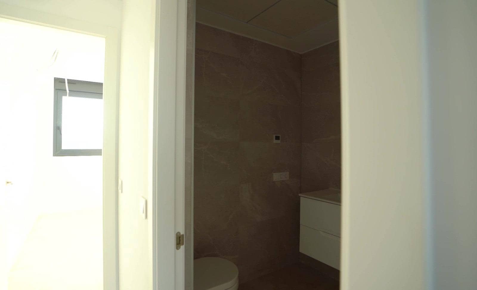 4 bedroom Apartment for sale in Finestrat with pool - € 580,000 (Ref: 8970386)