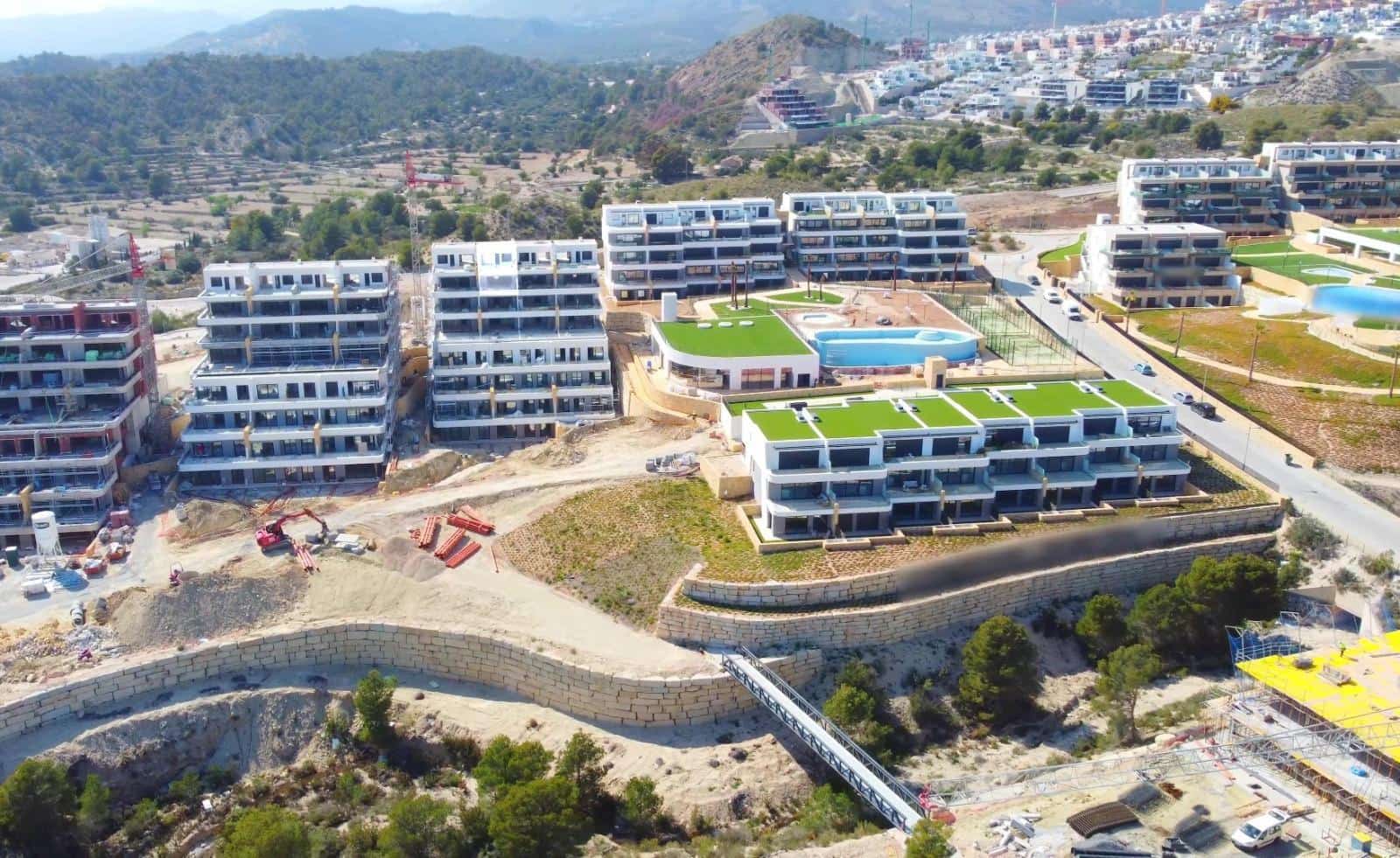 4 bedroom Apartment for sale in Finestrat with pool - € 580,000 (Ref: 8970386)