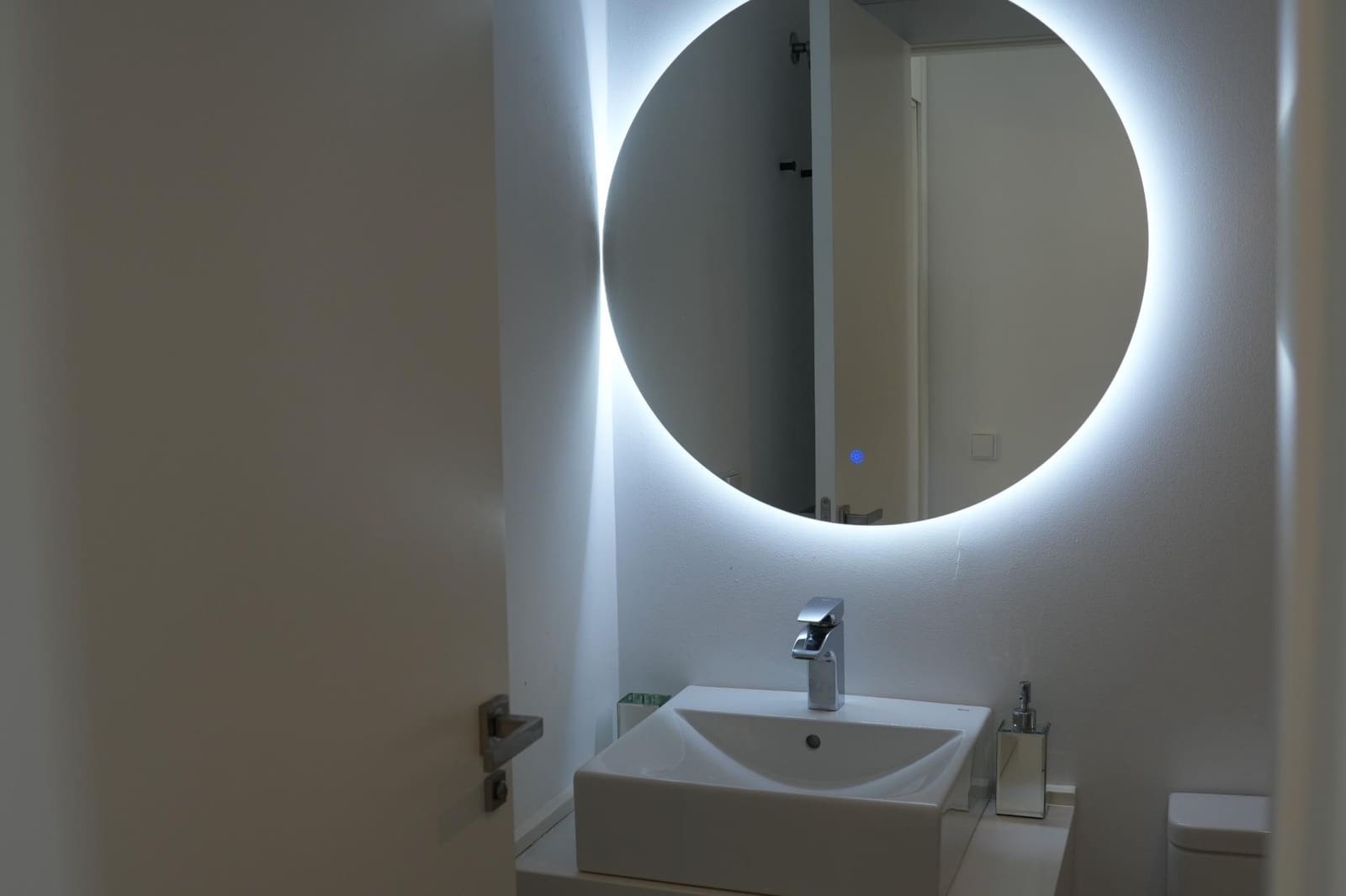 2 makuuhuone Huoneisto myytävänä paikassa Estepona mukana uima-altaan - 465 000 € (Ref: 9015486)