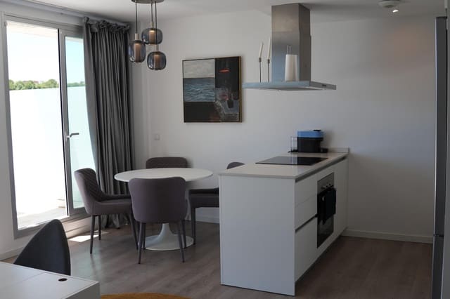 2 makuuhuone Huoneisto myytävänä paikassa Estepona mukana uima-altaan - 465 000 € (Ref: 9015486)