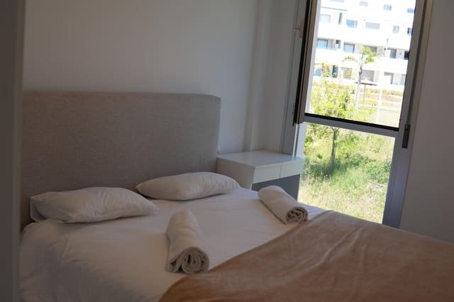 2 makuuhuone Huoneisto myytävänä paikassa Estepona mukana uima-altaan - 465 000 € (Ref: 9015486)