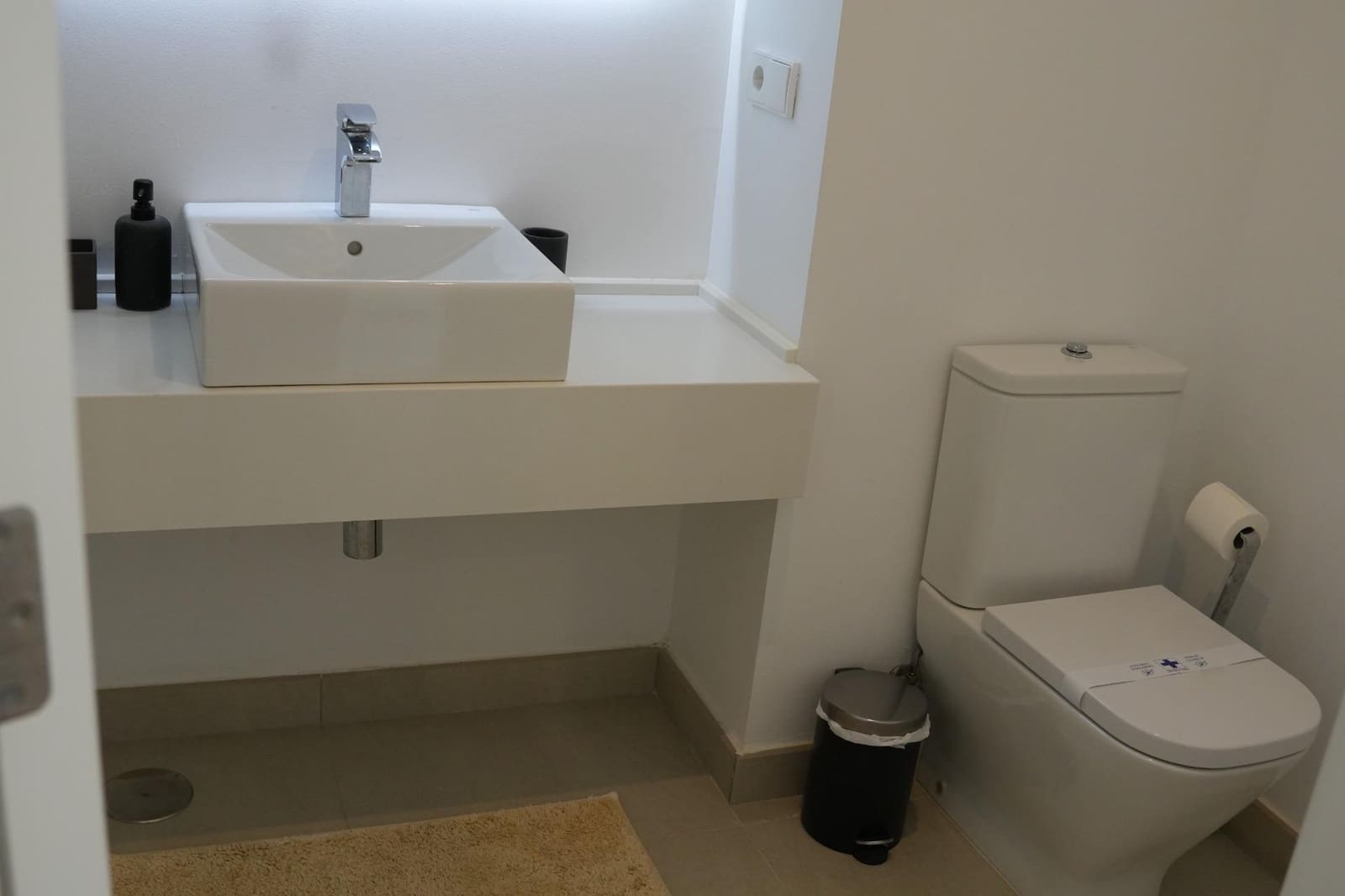 2 makuuhuone Huoneisto myytävänä paikassa Estepona mukana uima-altaan - 465 000 € (Ref: 9015486)