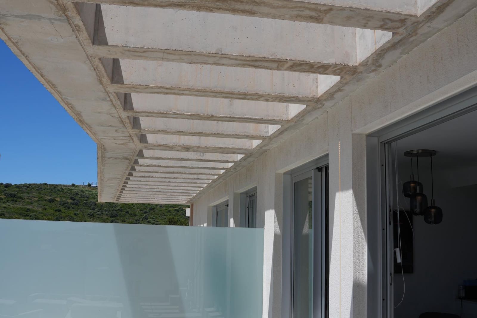 2 makuuhuone Huoneisto myytävänä paikassa Estepona mukana uima-altaan - 465 000 € (Ref: 9015486)