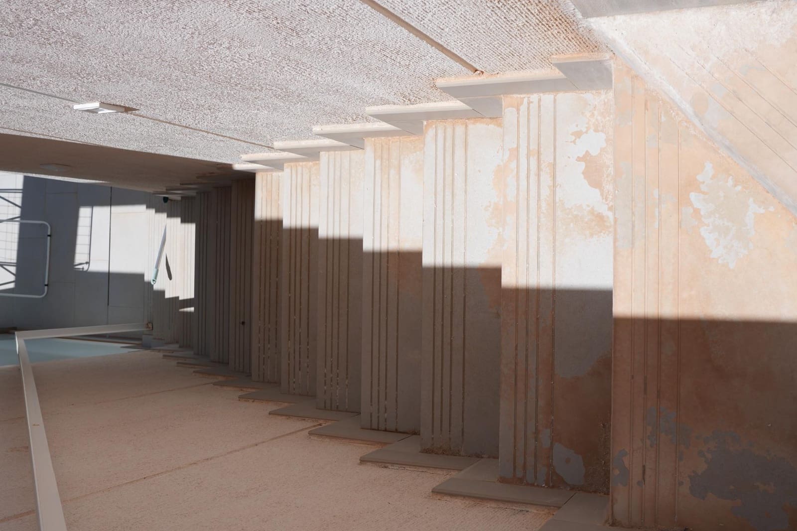 2 makuuhuone Huoneisto myytävänä paikassa Estepona mukana uima-altaan - 465 000 € (Ref: 9015486)