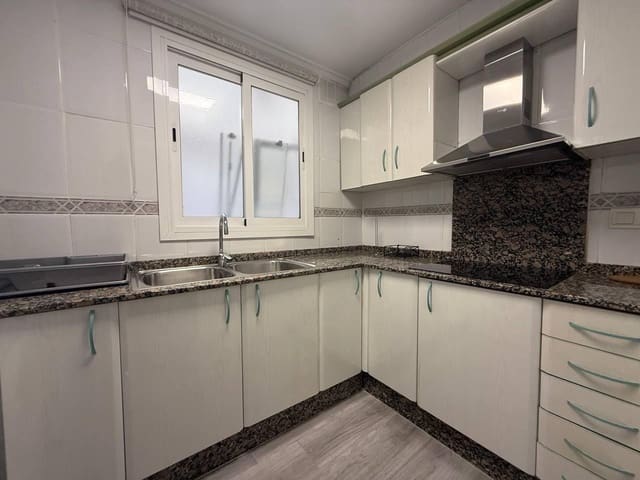 3 soveværelse Lejlighed til salg i La Malva-Rosa, Valencia by - € 250.000 (Ref: 9065199)