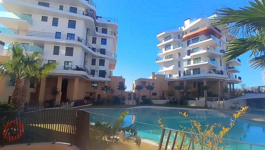 4 bedroom Apartment for sale in La Villajoyosa / Vila Joiosa with pool - € 750,000 (Ref: 9075114)