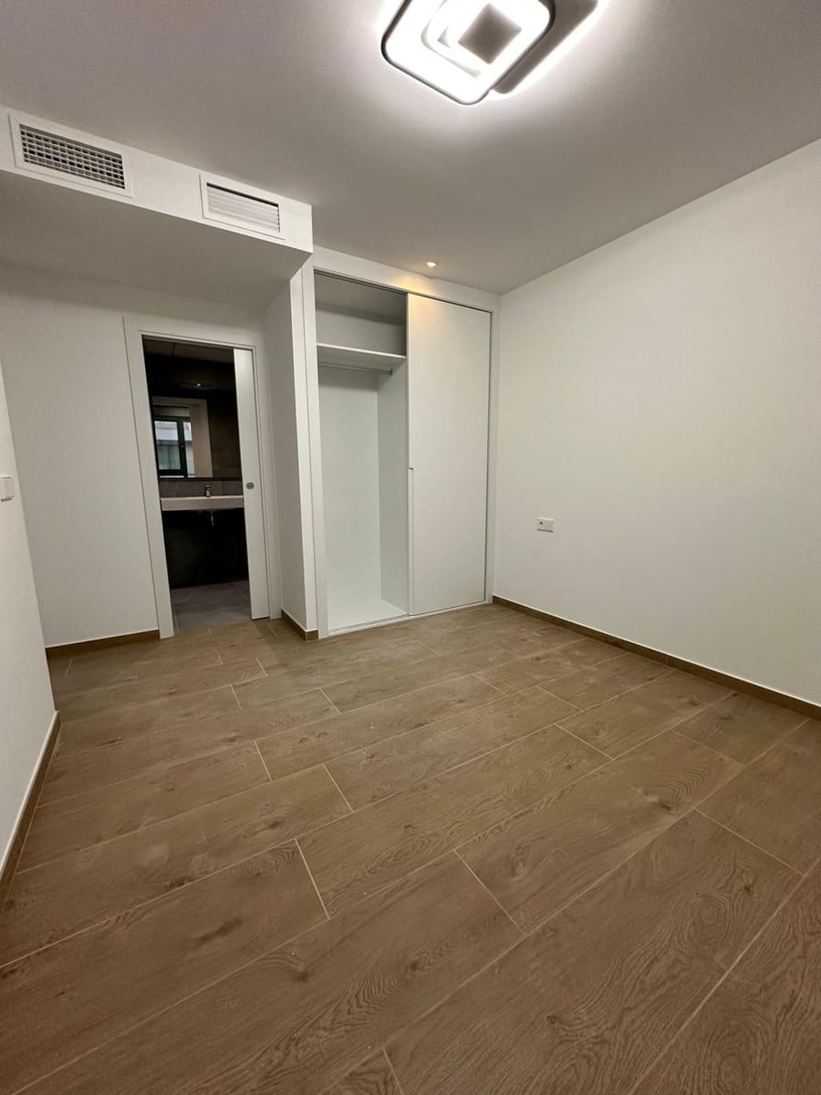 4 bedroom Apartment for sale in La Villajoyosa / Vila Joiosa with pool - € 750,000 (Ref: 9075114)