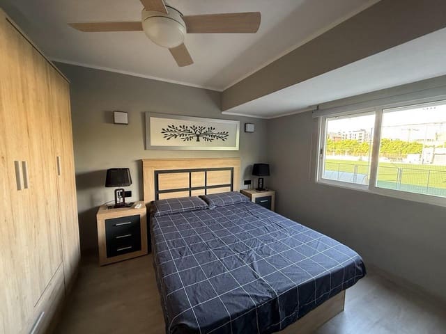 3 soveværelse Lejlighed til salg i La Malva-Rosa, Valencia by - € 215.000 (Ref: 9075810)