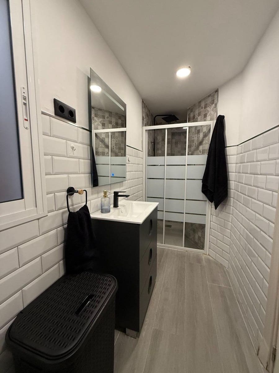 3 soveværelse Lejlighed til salg i Valencia by - € 215.000 (Ref: 9075810)