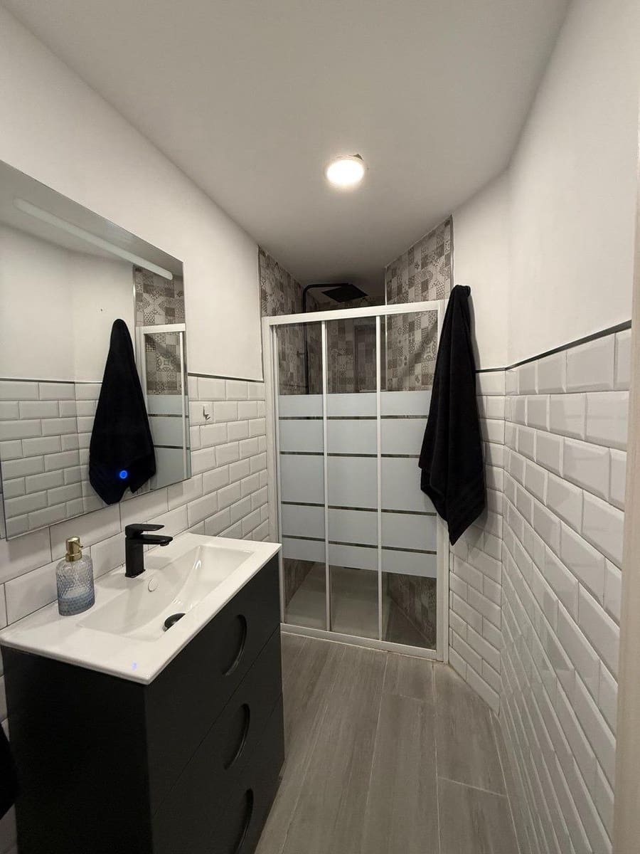 3 soveværelse Lejlighed til salg i Valencia by - € 215.000 (Ref: 9075810)