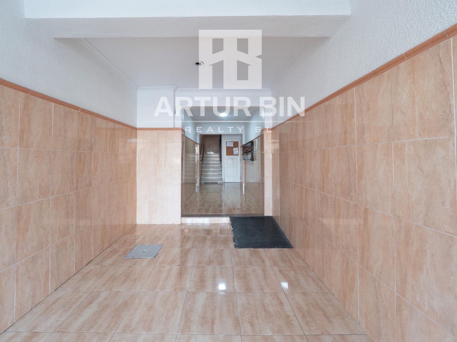 3 soveværelse Lejlighed til salg i Valencia by - € 215.000 (Ref: 9075810)