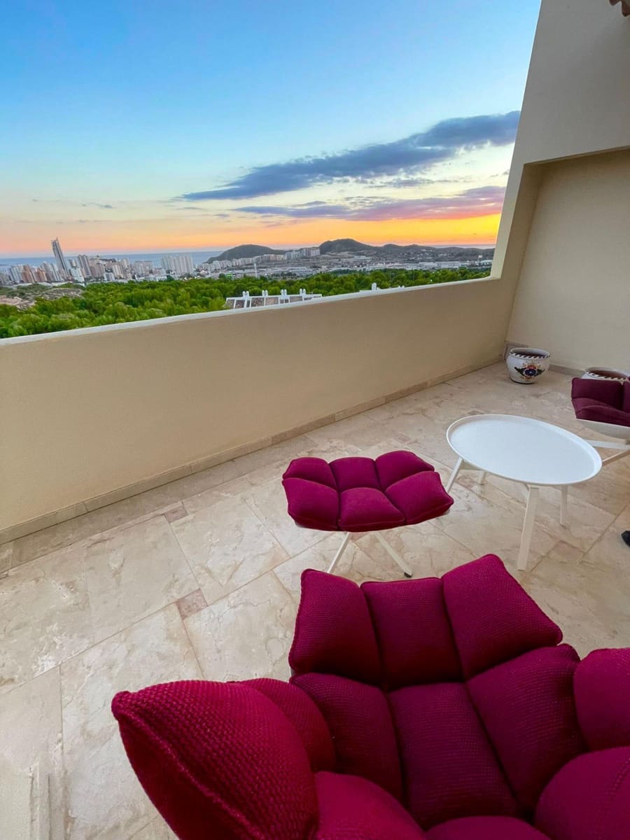 4 bedroom Apartment for sale in Finestrat with pool garage - € 450,000 (Ref: 9075811)