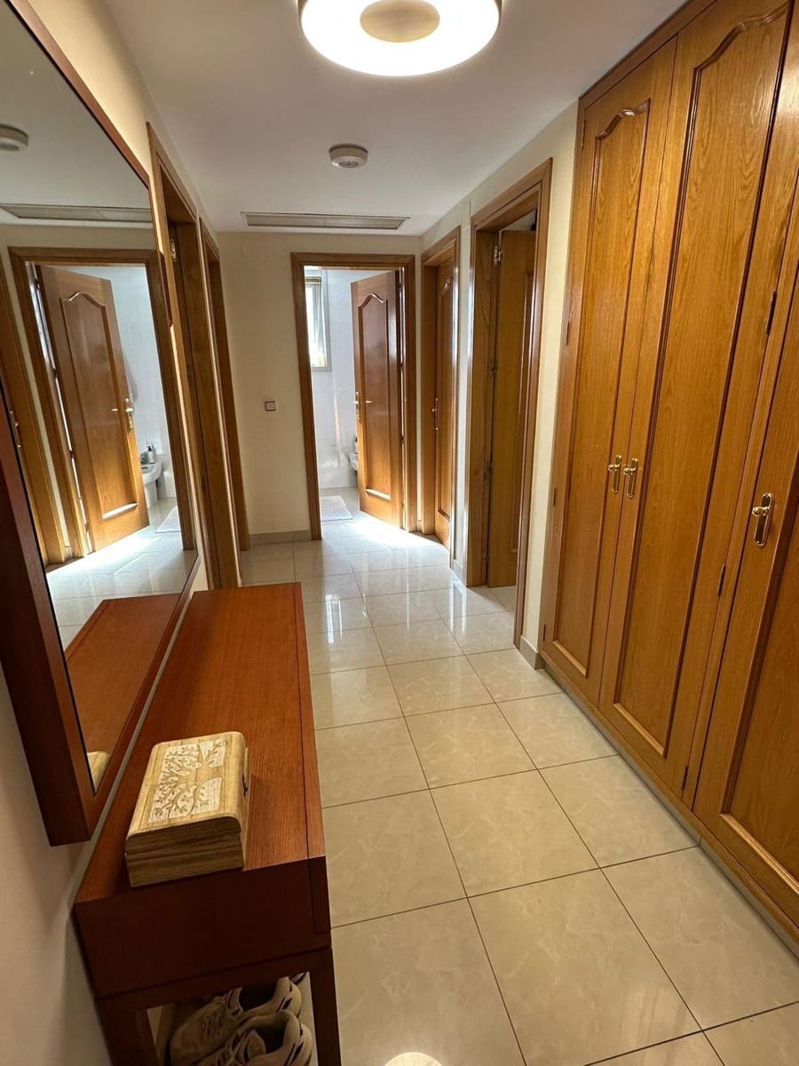 3 bedroom Apartment for sale in La Villajoyosa / Vila Joiosa with pool - € 498,000 (Ref: 9112353)