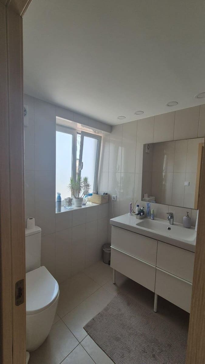 5 soveværelse Villa til salg i L'Eliana med swimmingpool garage - € 599.000 (Ref: 9126781)