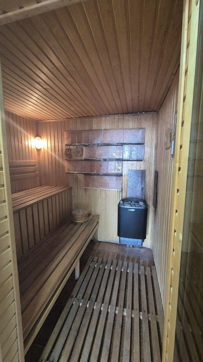 5 soveværelse Villa til salg i L'Eliana med swimmingpool garage - € 599.000 (Ref: 9126781)