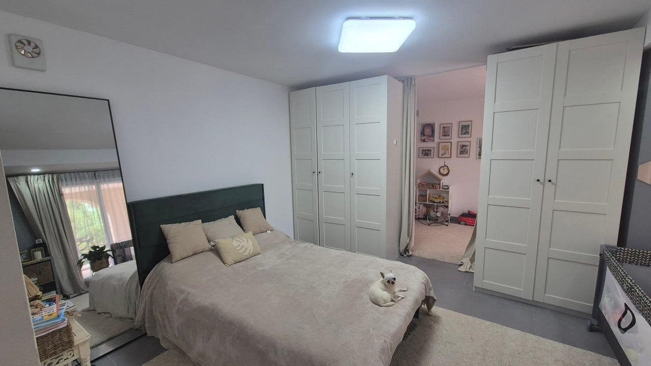 5 soveværelse Villa til salg i L'Eliana med swimmingpool garage - € 599.000 (Ref: 9126781)