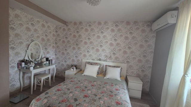 5 slaapkamer Villa te koop in L'Eliana met zwembad garage - € 599.000 (Ref: 9126781)