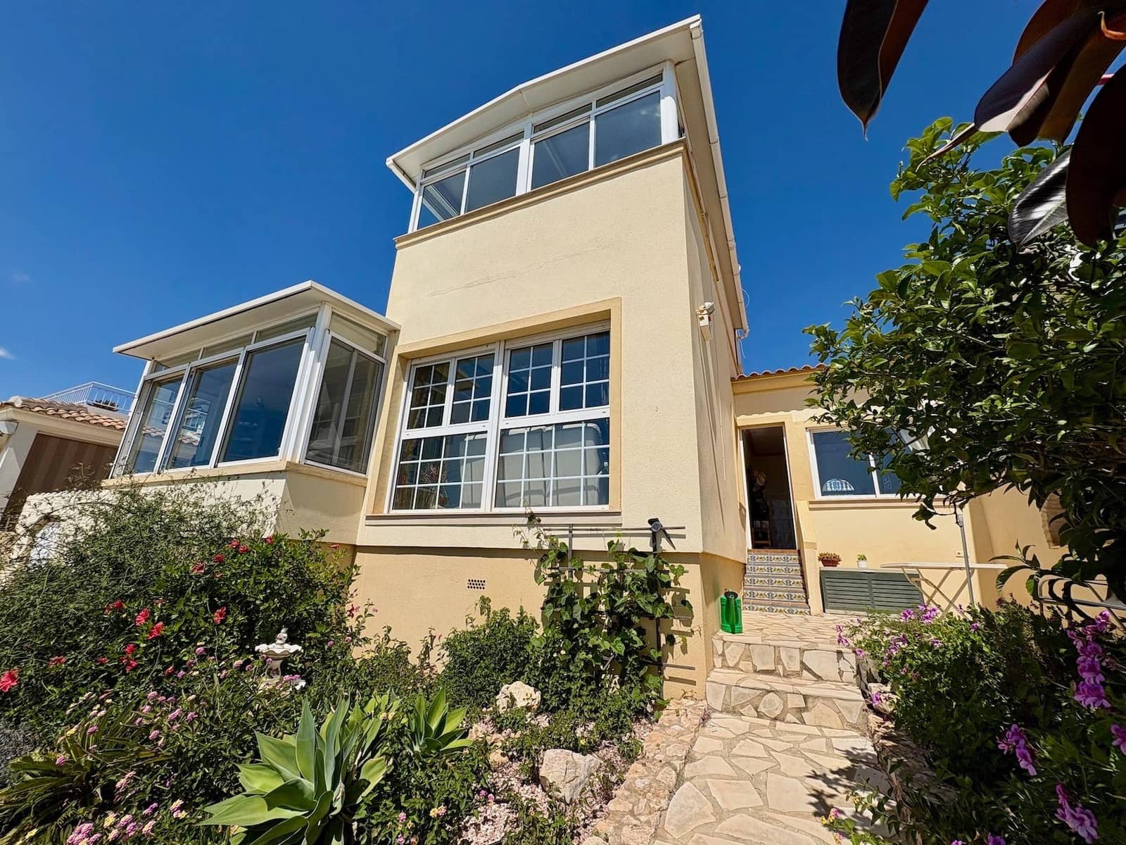 2 Zimmer Villa zu verkaufen in Orihuela Costa mit Pool Garage - 435.000 € (Ref: 9126782)