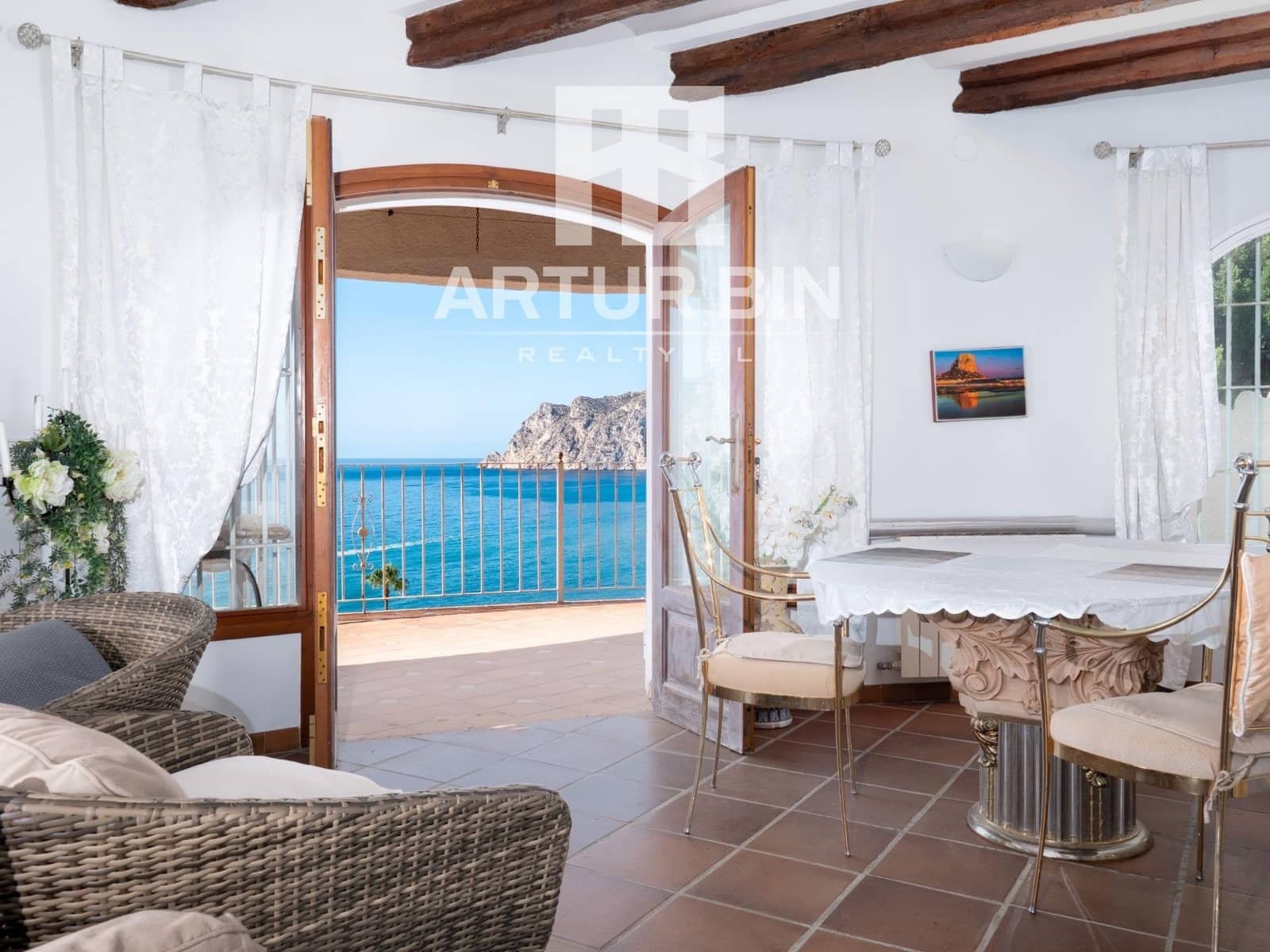 4 bedroom Villa for sale in Benissa with pool - € 1,950,000 (Ref: 9147181)