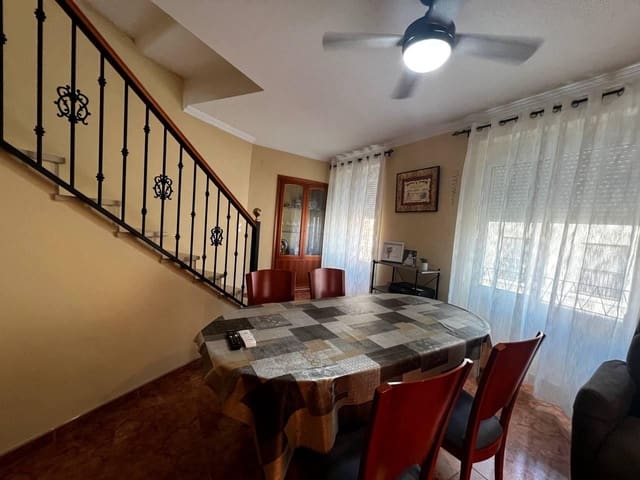 6 Zimmer Haus zu verkaufen in Tavernes de la Valldigna - 250.000 € (Ref: 9192345)