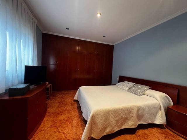 6 Zimmer Haus zu verkaufen in Tavernes de la Valldigna - 250.000 € (Ref: 9192345)