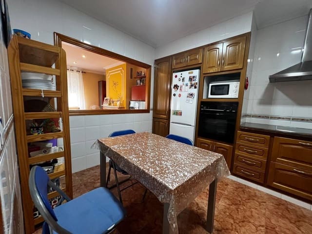 6 Zimmer Haus zu verkaufen in Tavernes de la Valldigna - 250.000 € (Ref: 9192345)