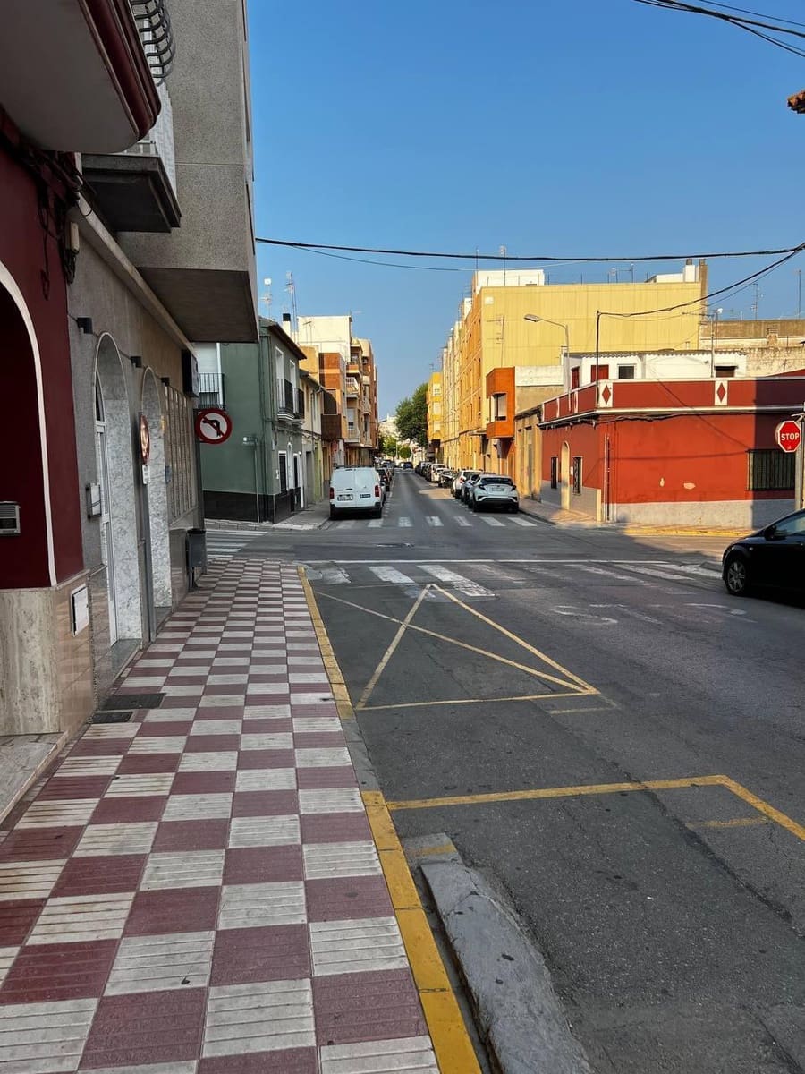 6 Zimmer Haus zu verkaufen in Tavernes de la Valldigna - 250.000 € (Ref: 9192345)