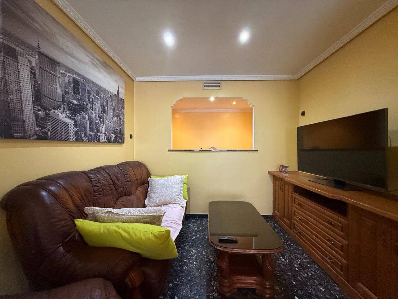 3 bedroom Apartment for sale in La Vall d'Uixo - € 160,000 (Ref: 9193818)