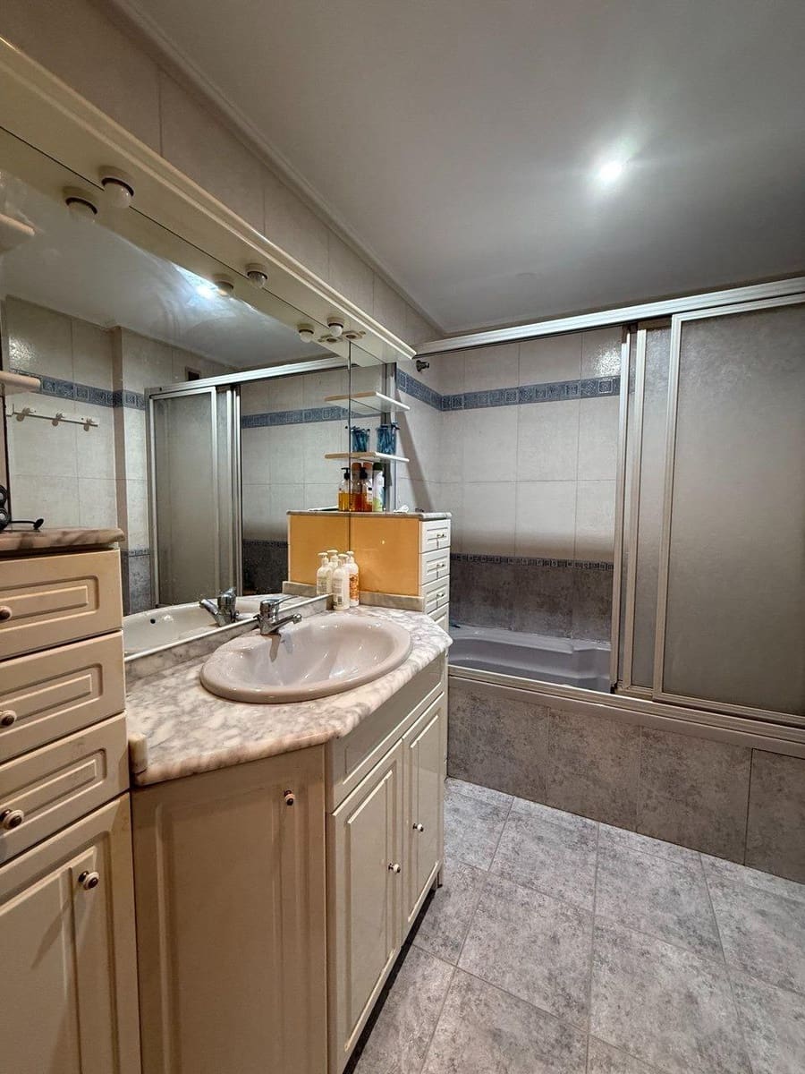 3 bedroom Apartment for sale in La Vall d'Uixo - € 160,000 (Ref: 9193818)