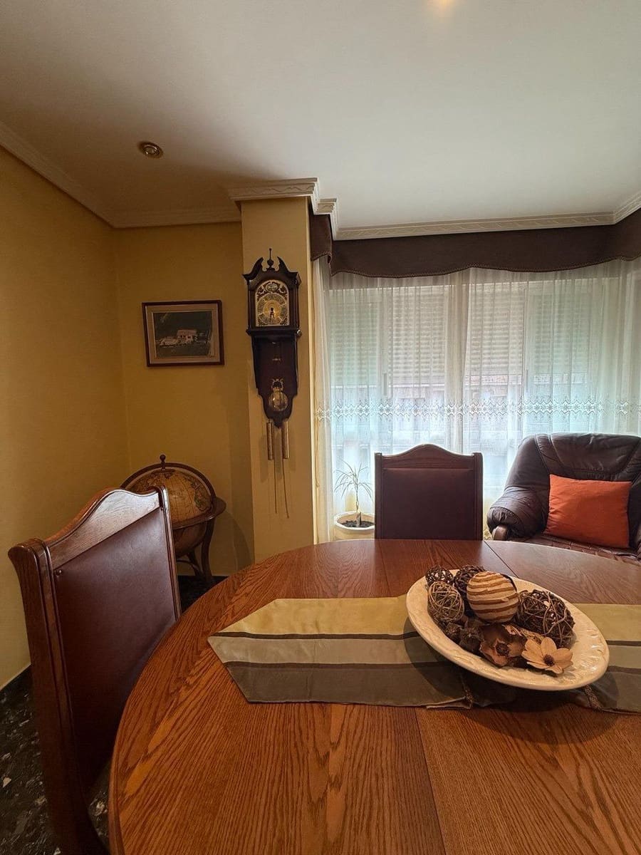 3 bedroom Apartment for sale in La Vall d'Uixo - € 160,000 (Ref: 9193818)