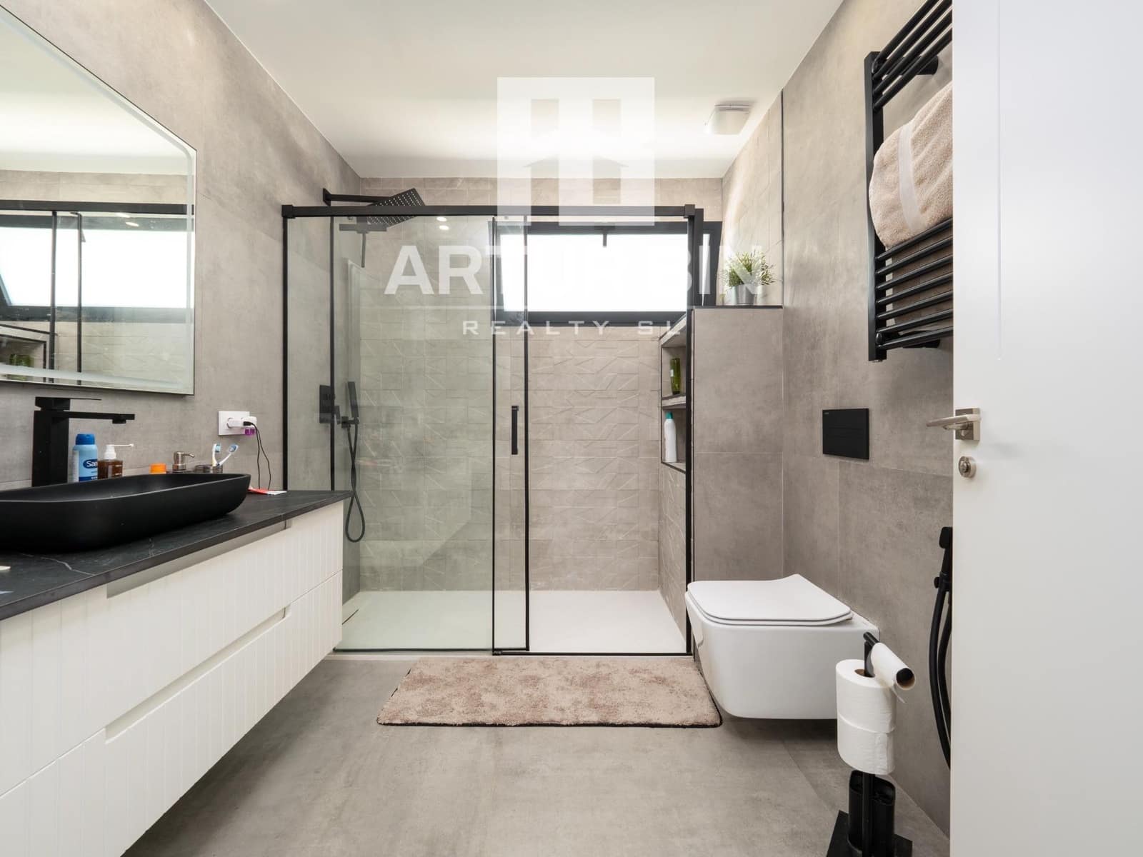 4 Zimmer Villa zu verkaufen in Montesa mit Pool - 950.000 € (Ref: 9202427)